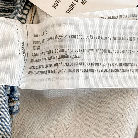 Abercrombie & Fitch Boyfriend Mid Rise Distressed Denim Shorts Size 29/8 - Picture 10 of 10